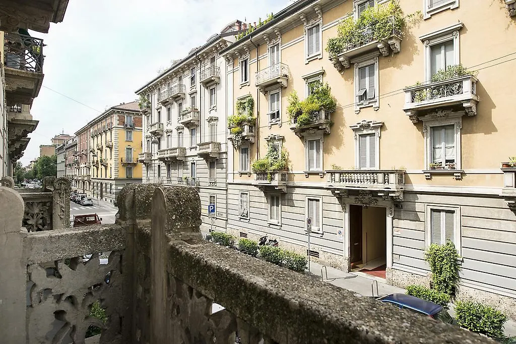 Via Ciro Menotti Halldis Apartment